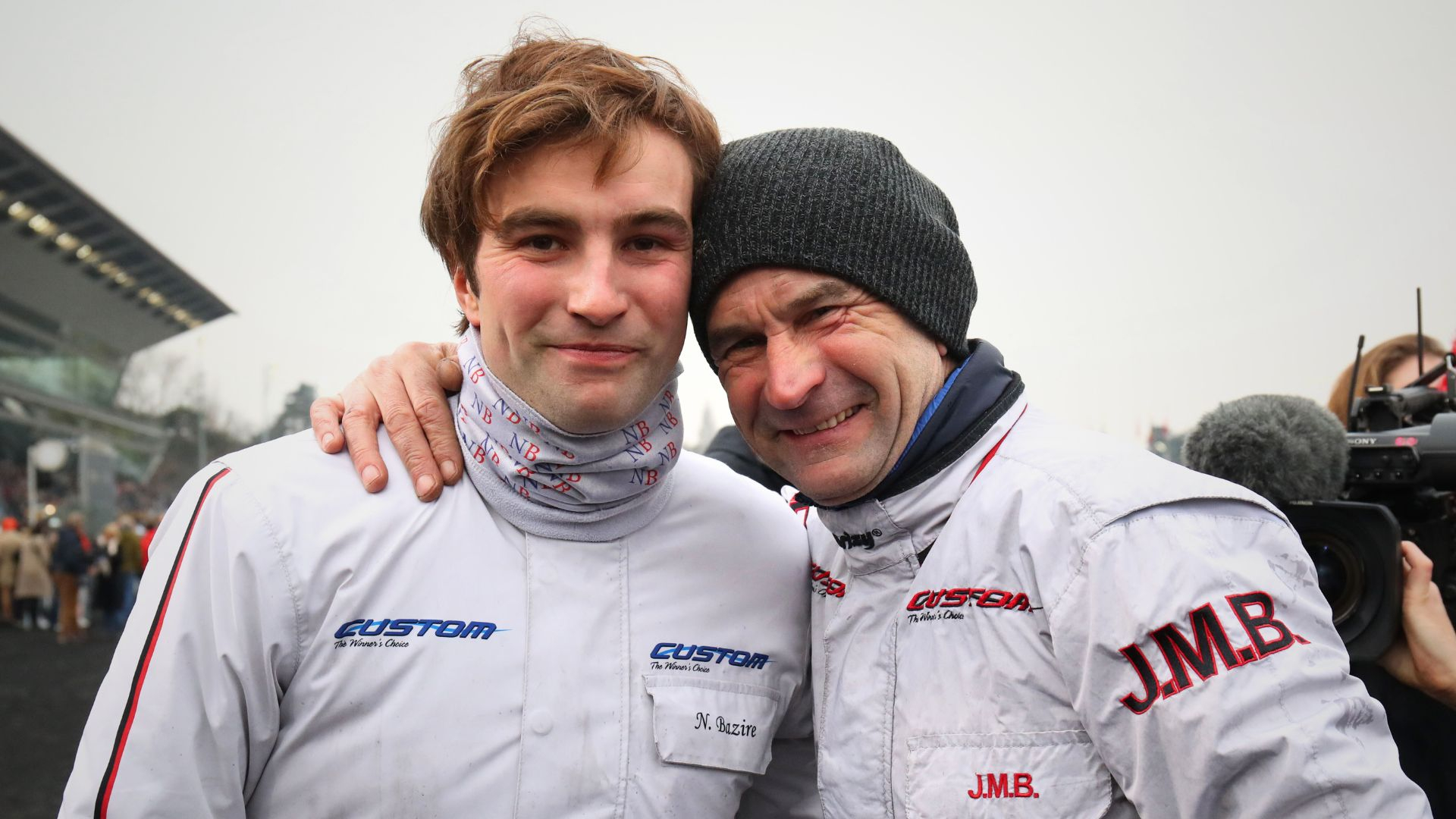 Nicolas et Jean-Michel Bazire après le succès de Joumba de Guez dans le Prix de Cornulie