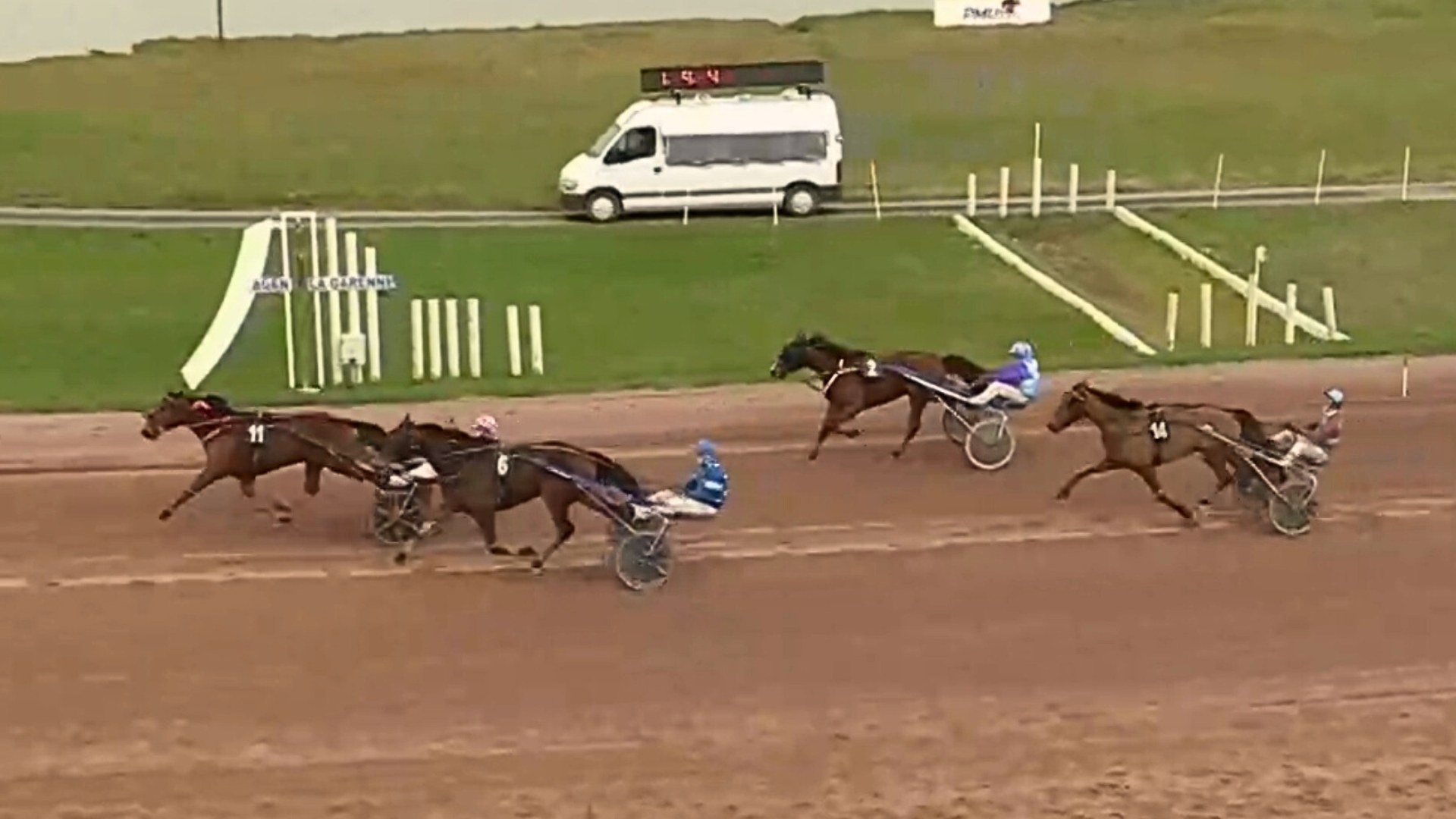 La victoire du jour de Louisdor Dechambou - © Equidia