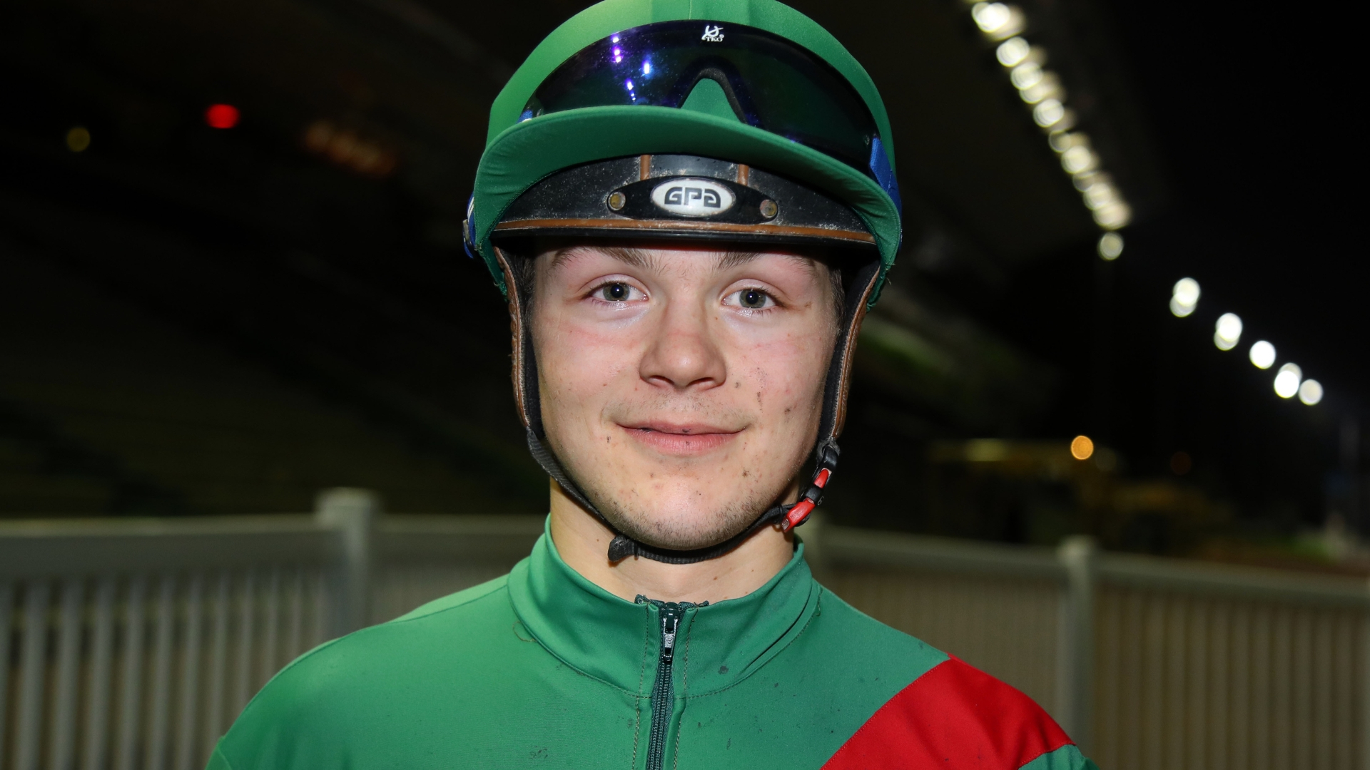 Lilian Bertin vainqueur au sulky de Ninio de Malac - © Aprh