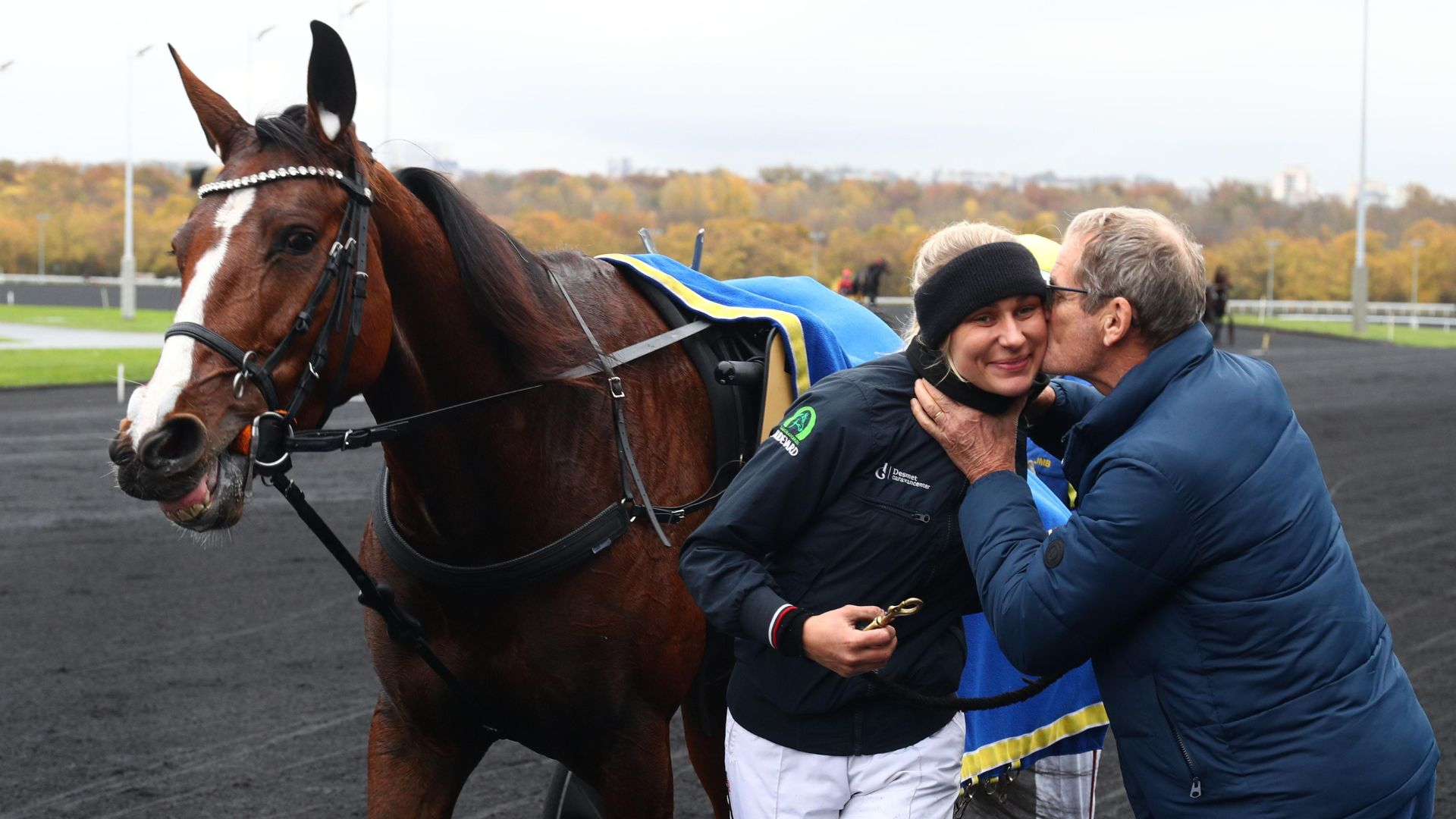 Lisa Josselyn, May, sa lad, et Pascal Bernard