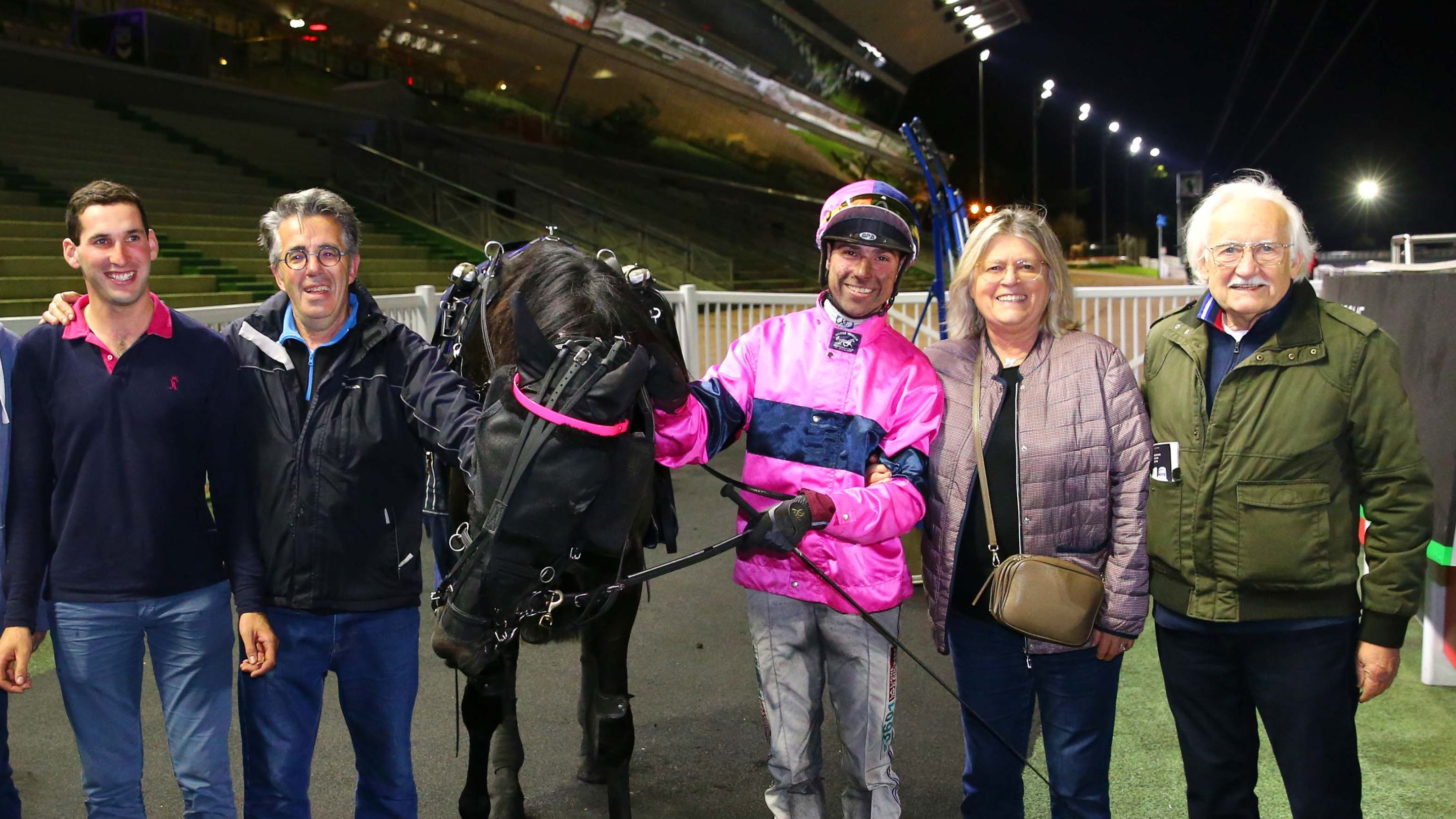 Nancy Marandon et son mari  (à droite) après un succès de Joli Chéri
