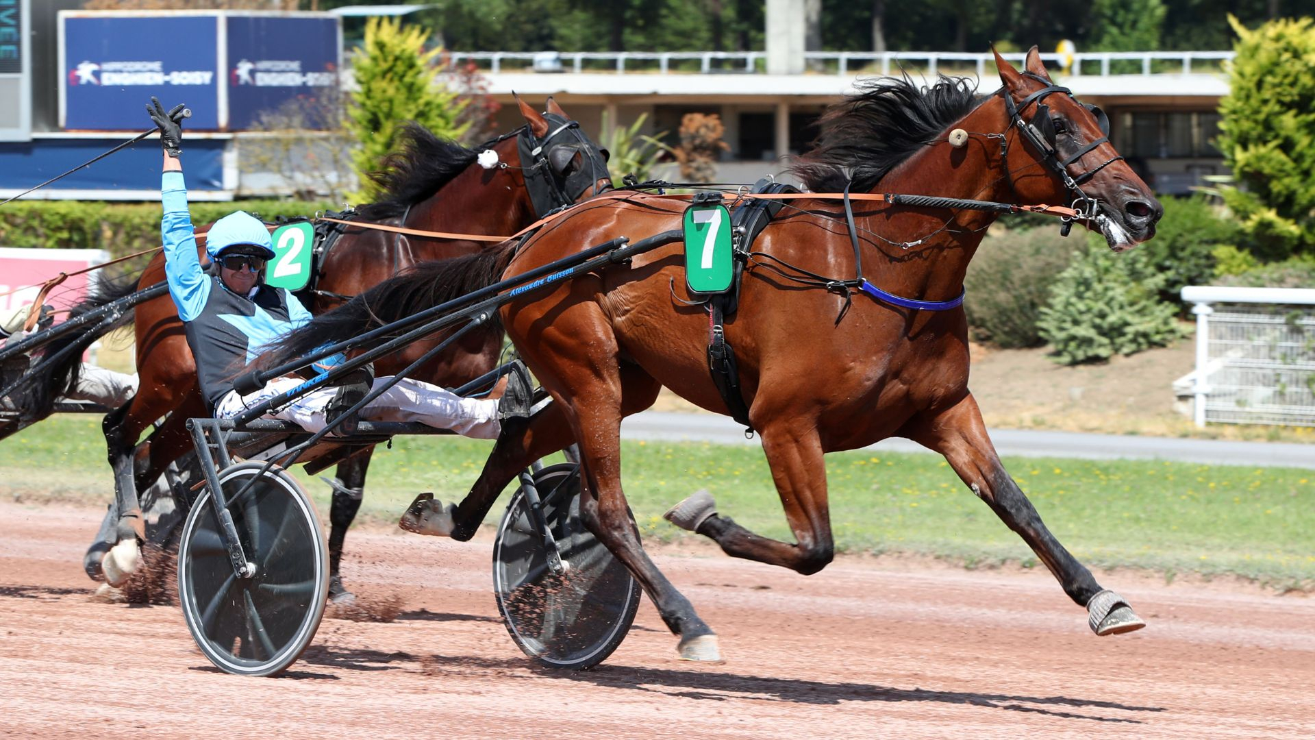 Poing levé pour Anthony Barrier avec Nebraska de Ginier - ©Aprh