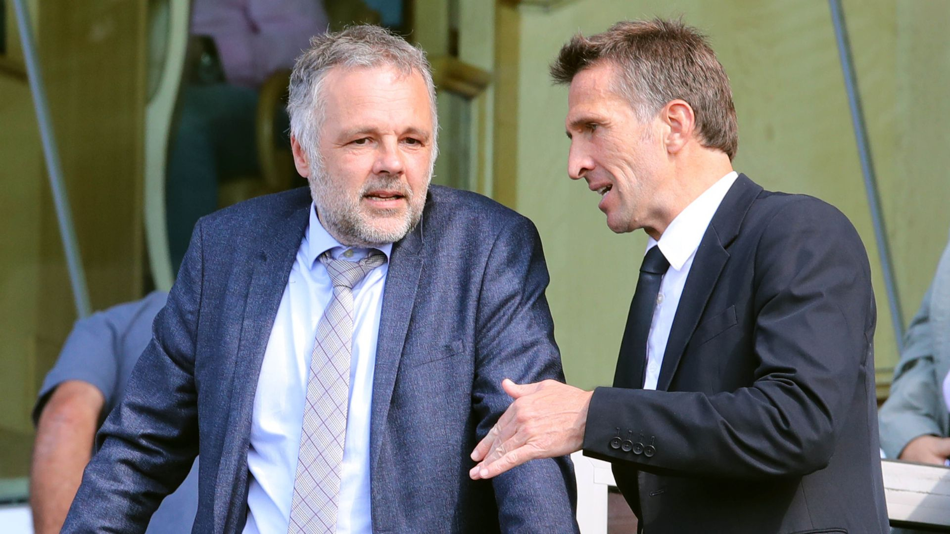 Arnaud Barentin avec Pierre Robert, Directeur d'HRM - ©Scoopdyga