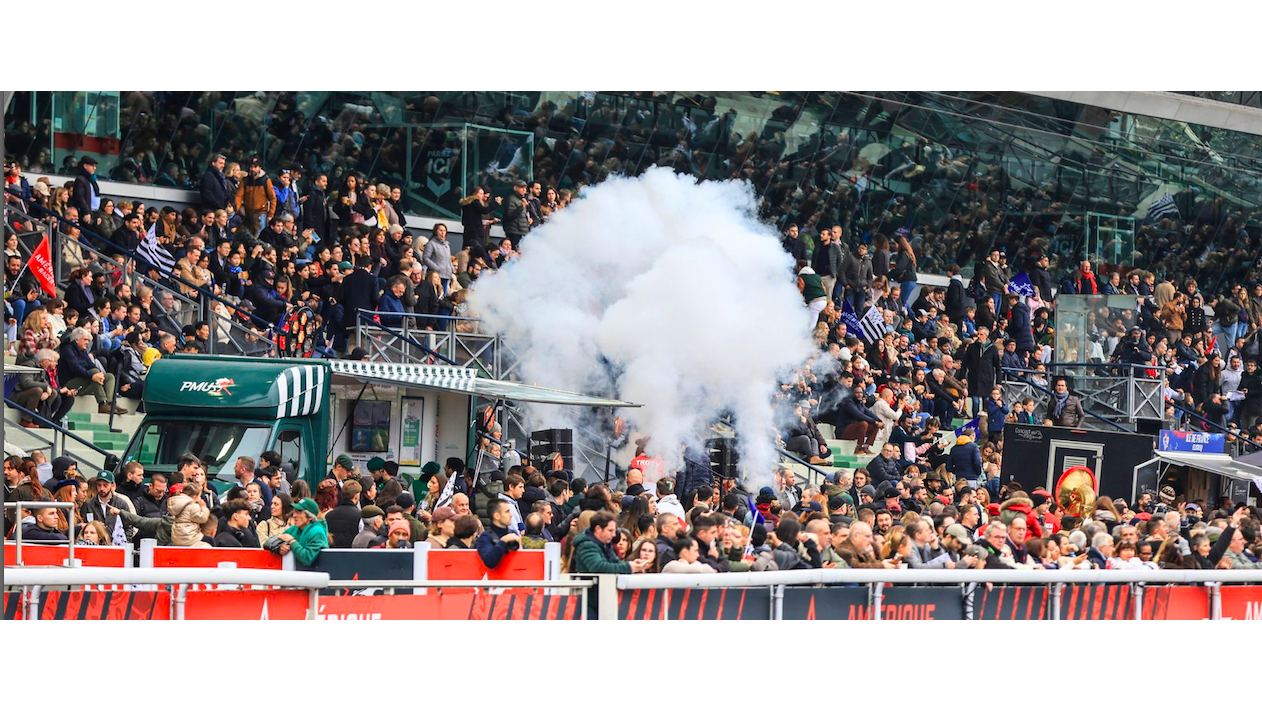 Les tribunes pleines à Vincennes ce dimanche - ©BrunoVandeVelde/SETF
