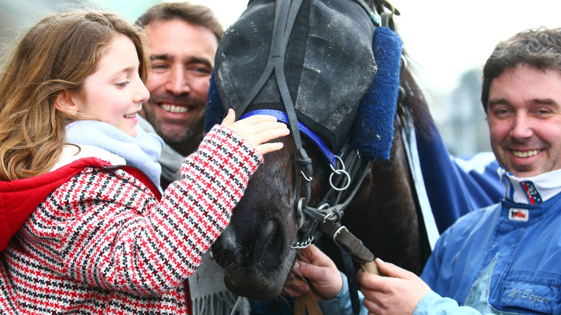 Maxime Bézier à droite avec Valentin et Cléa Desbriel - ©Aprh
